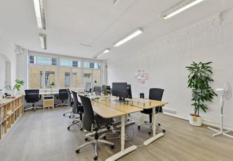 Image of the workspace at 96-98 Leonard Street, 1st Floor EC2A 4RH