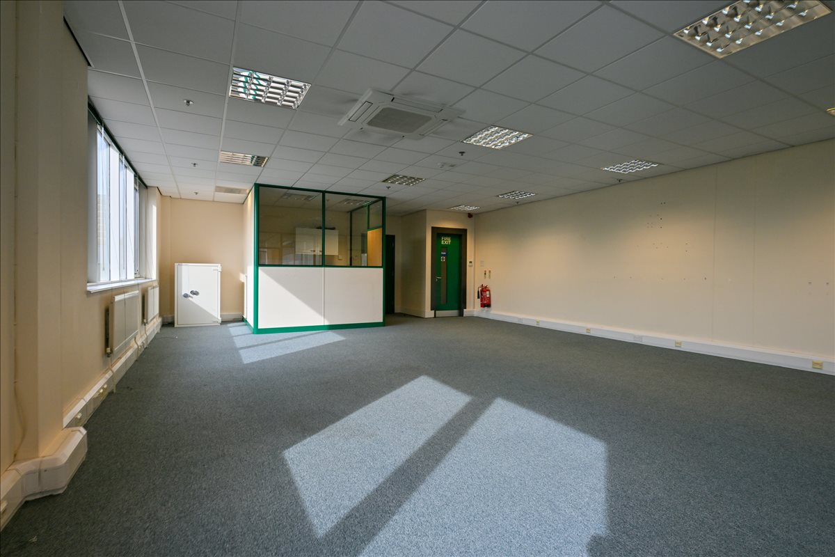 Photo of the workspace available at Access House, 61 Willow Walk, Tower Bridge SE1 5SF