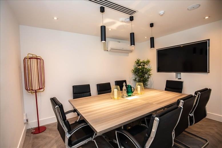 Image of the workspace at Audley House, 12-12a Margaret Street W1W 8JQ