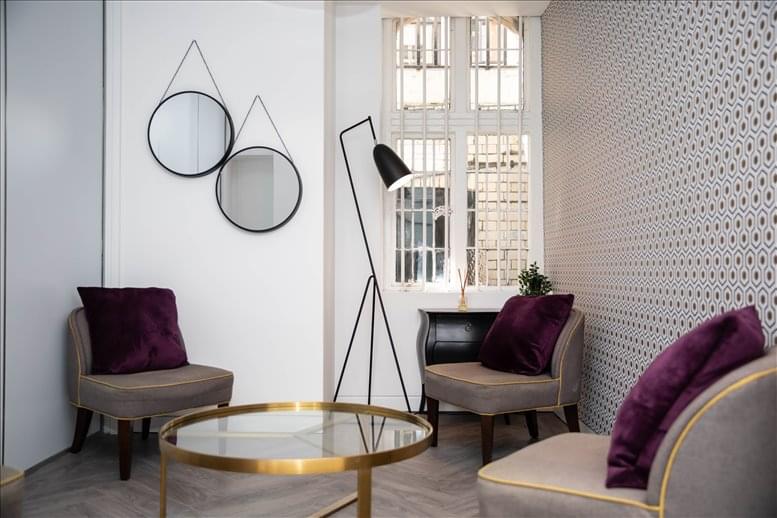 Photo of the workspace available at Audley House, 12-12a Margaret Street W1W 8JQ