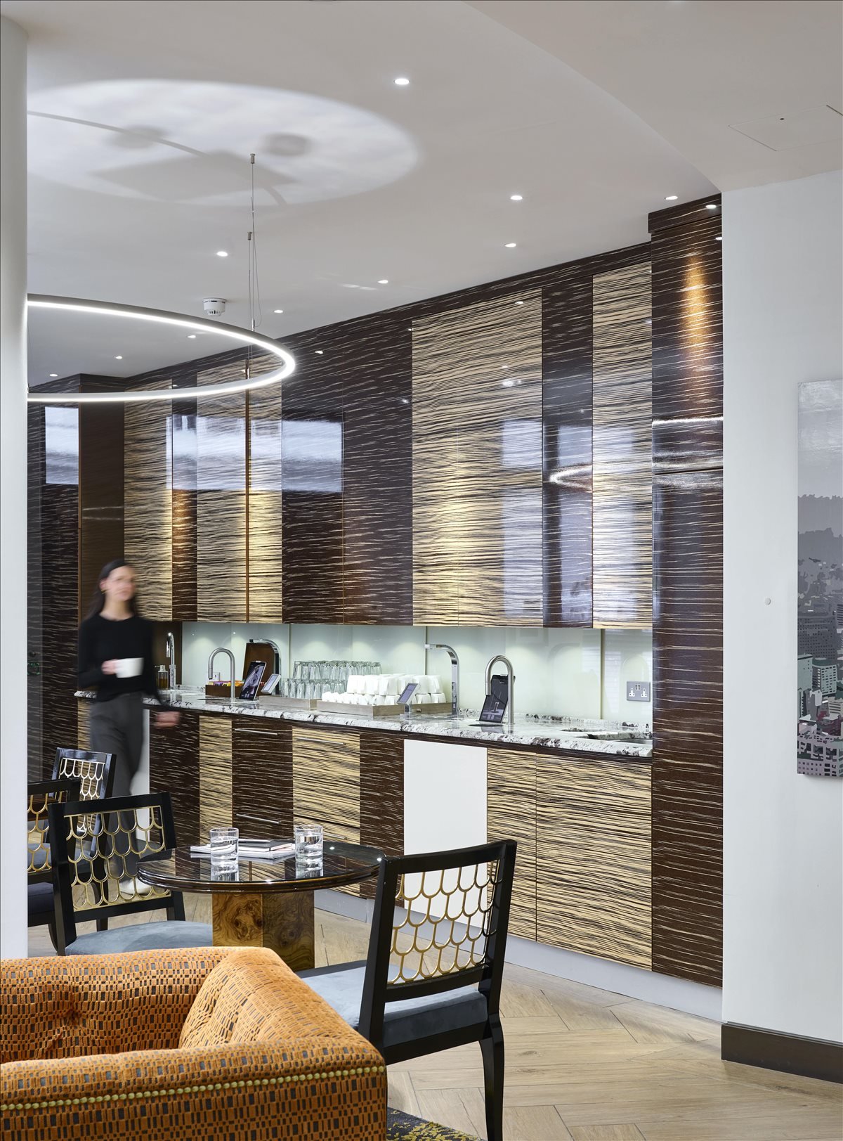 Image of the workspace at Beaumont Business Centres, 44 Southampton Buildings, Holborn WC2A 1AP