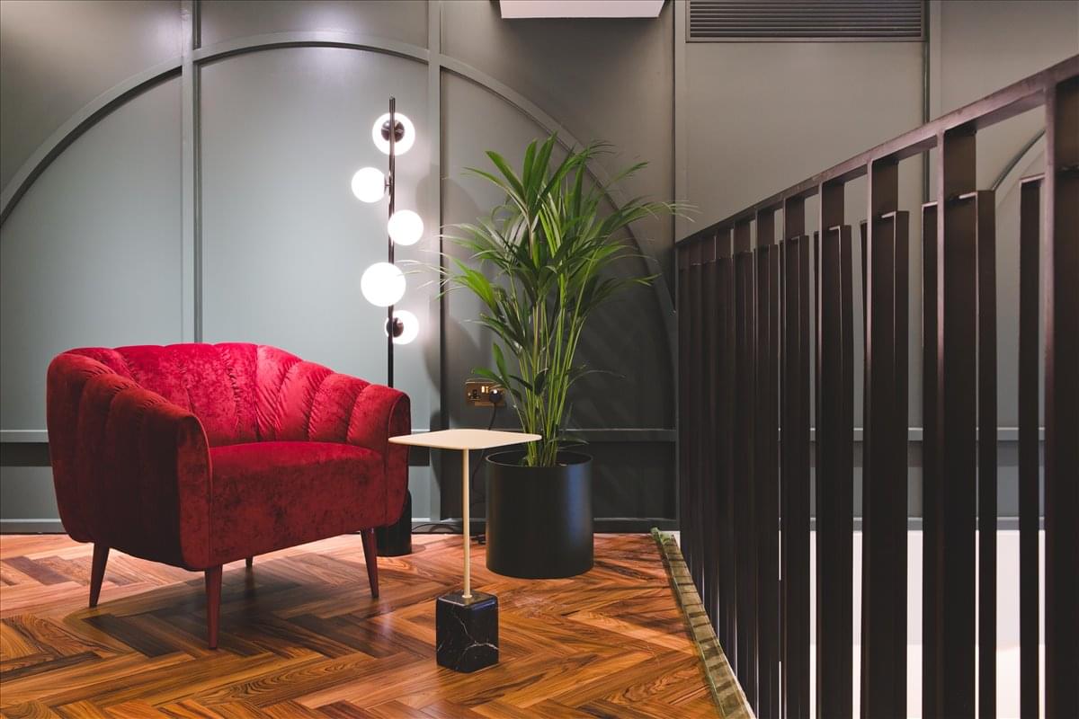 Victoria office space at Belle House @ 1 Hudsons Place, Platform 1 Victoria Mainline Station SW1V 1JT