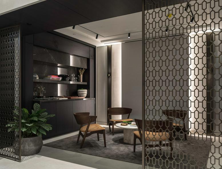 Berkeley Square House Private & Serviced Offices in Aldgate East