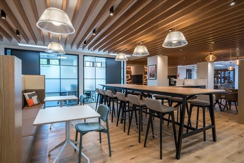 Image of the workspace at Berkeley Square House, Berkeley Square W1J 6BD