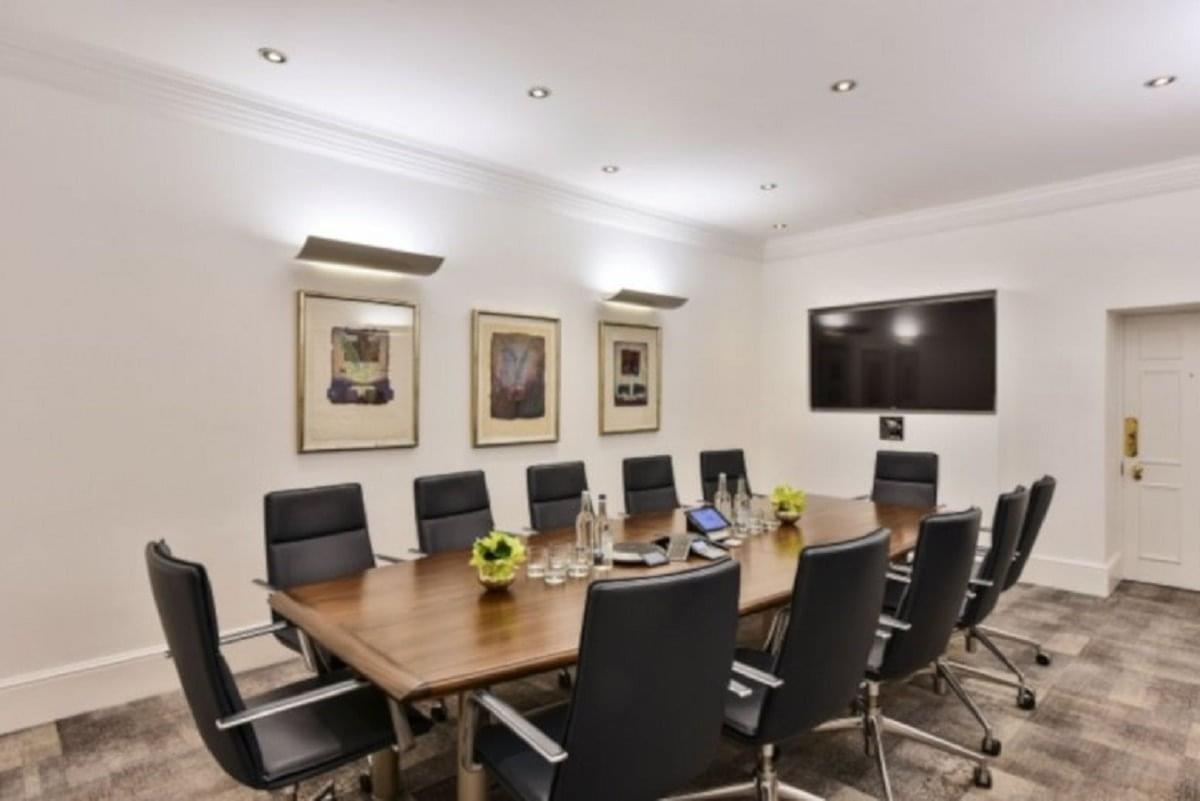 Private & Serviced Offices at Bessborough House, 17 Cavendish Square, Marylebone in Cavendish Square