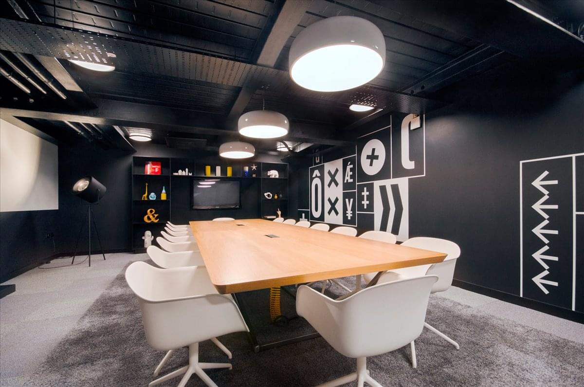 Image of an office at Bouverie House, 154- 60 Fleet Street EC4A 2DQ