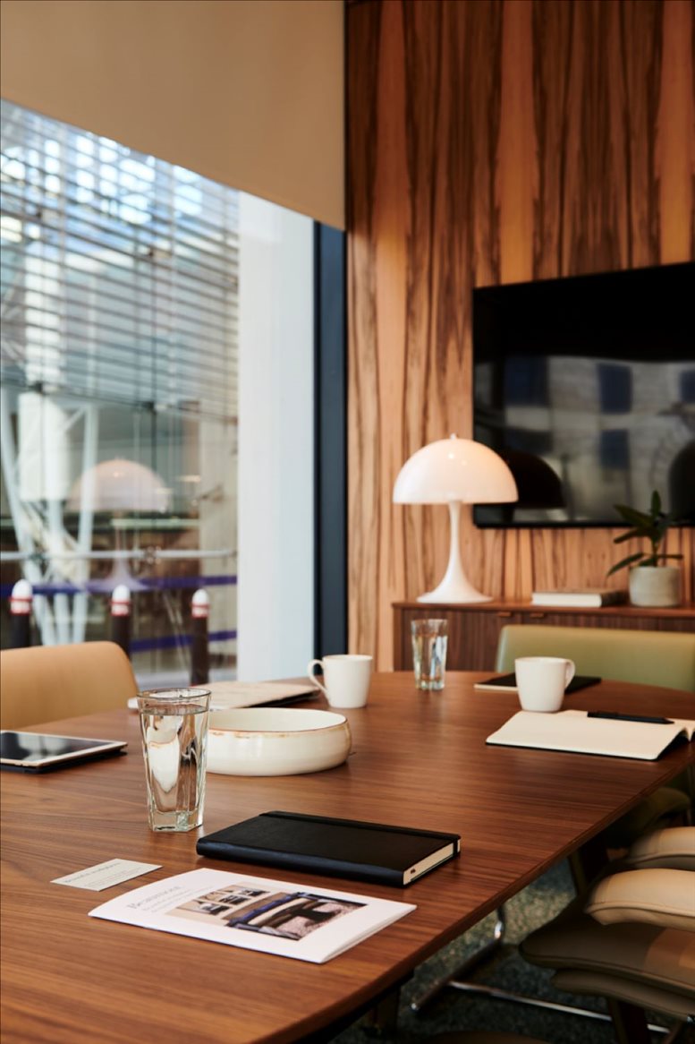 Photo of the office space available at Bridge House, 181 Queen Victoria Street EC4V 4EG
