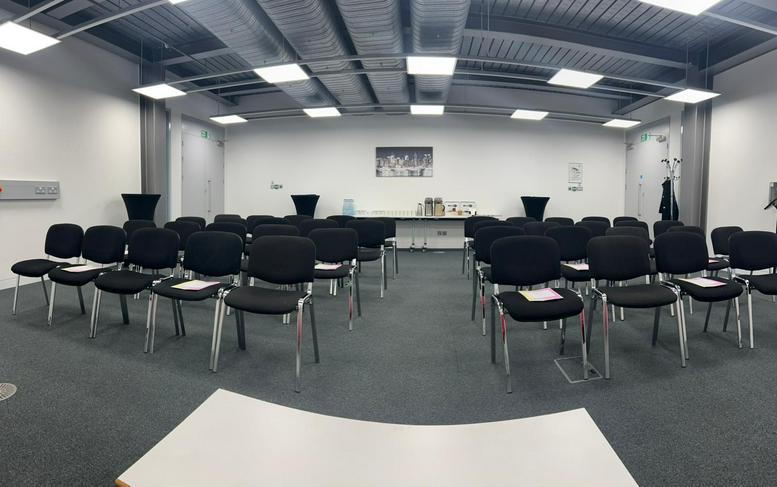 Photo of an office at CEME Business Campus Marsh Way RM13