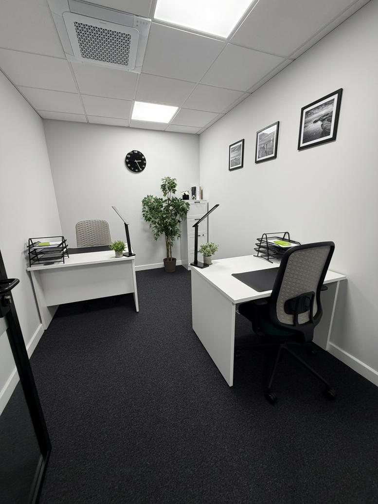 Photo of an office at CEME Business Campus Marsh Way RM13