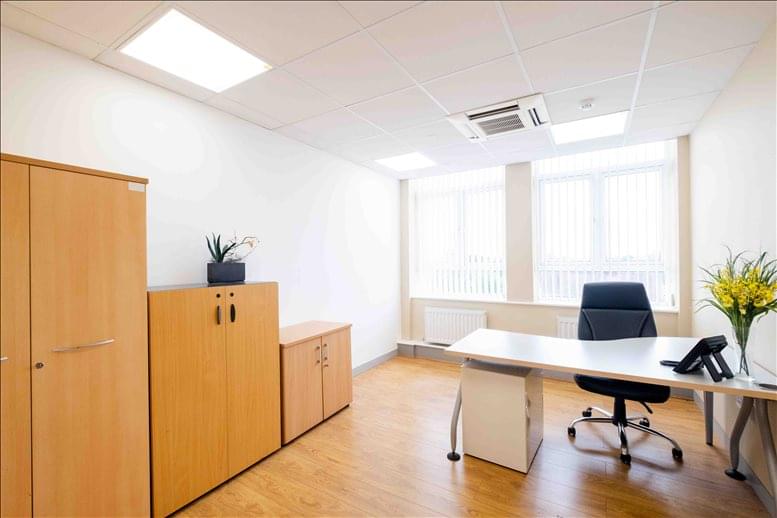 Photo of an office at Churchill House, 120 Bunns Lane NW7 2AS