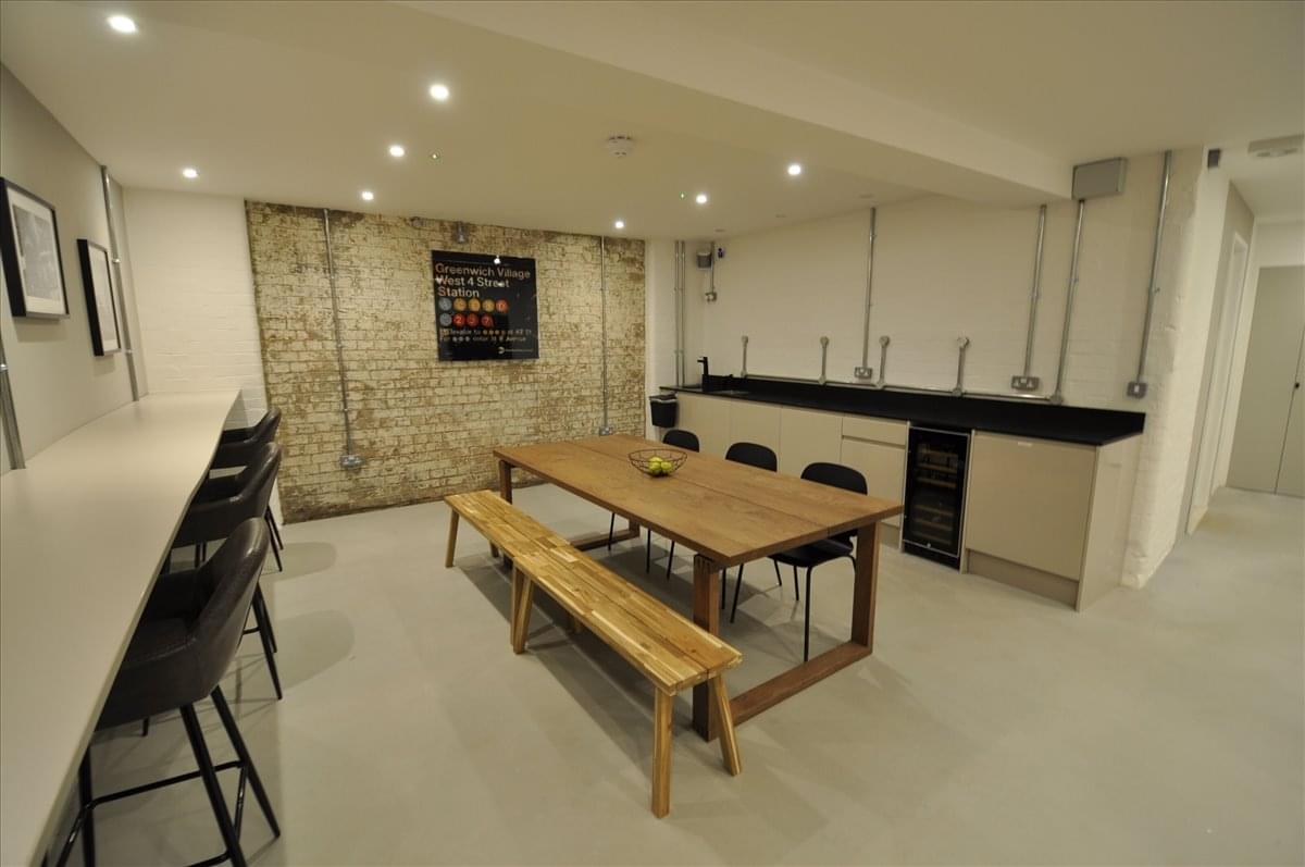 Photo of the workspace available at CitySpace, 200 Borough High Street SE1 1JX