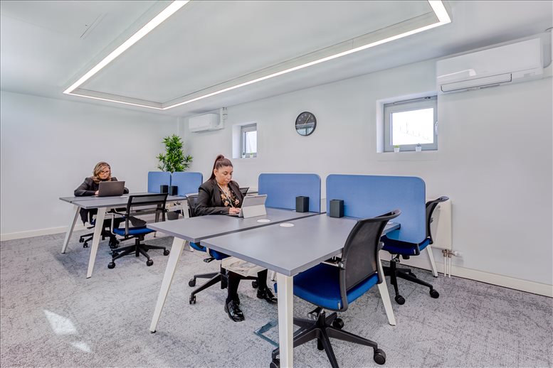 Image of an office at Civic Offices Epping, 323 High Street CM16 4BZ