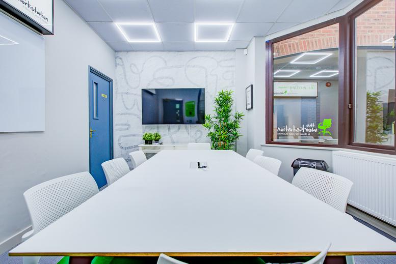 Photo of an office at Claridge Court, Lower Kings Road HP4 2AF