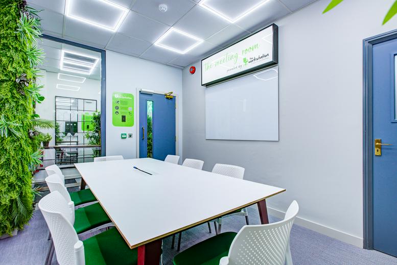 Image of the workspace at Claridge Court, Lower Kings Road HP4 2AF