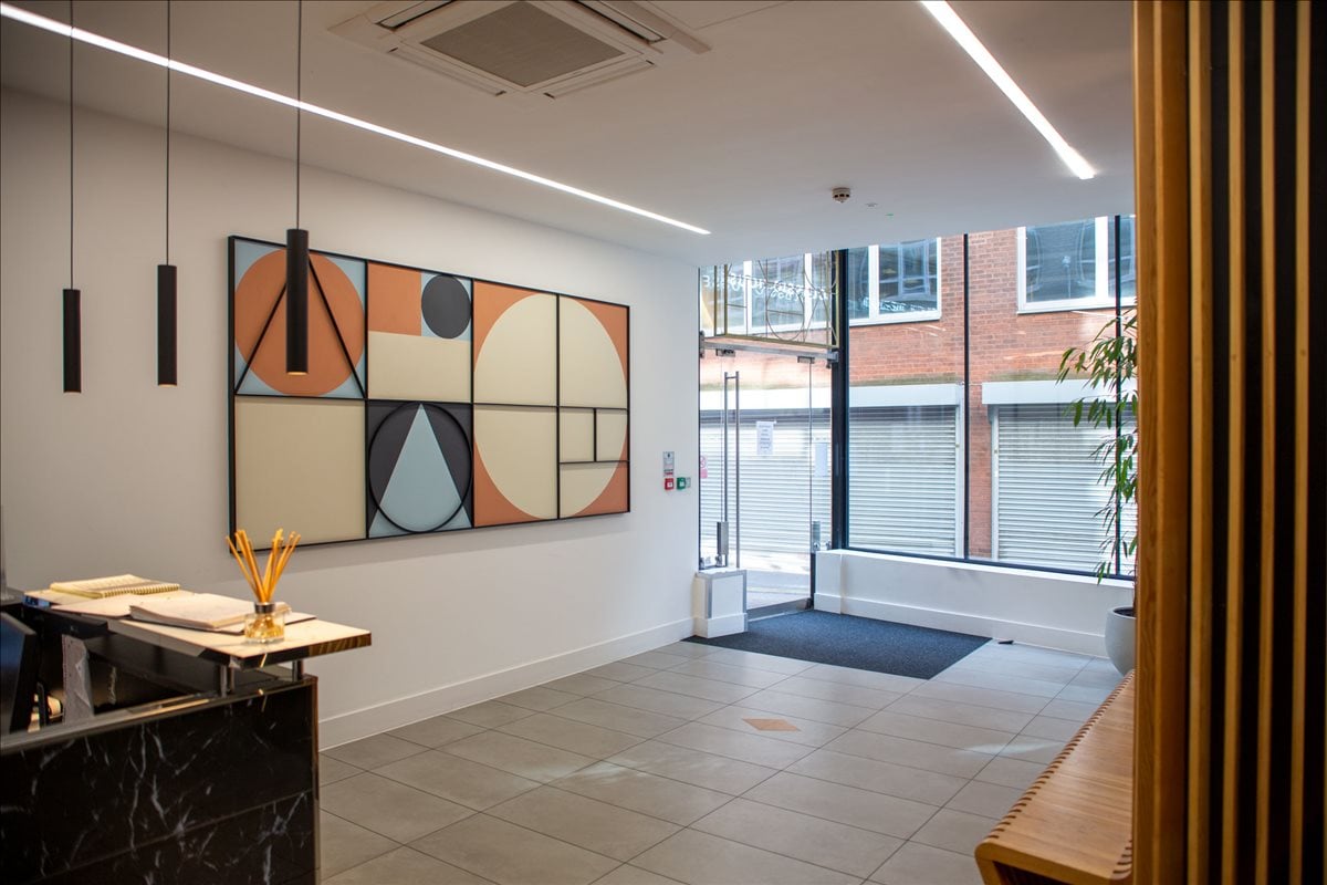 Photo of an office at Classic House, 180 Old Street EC1V 9BP