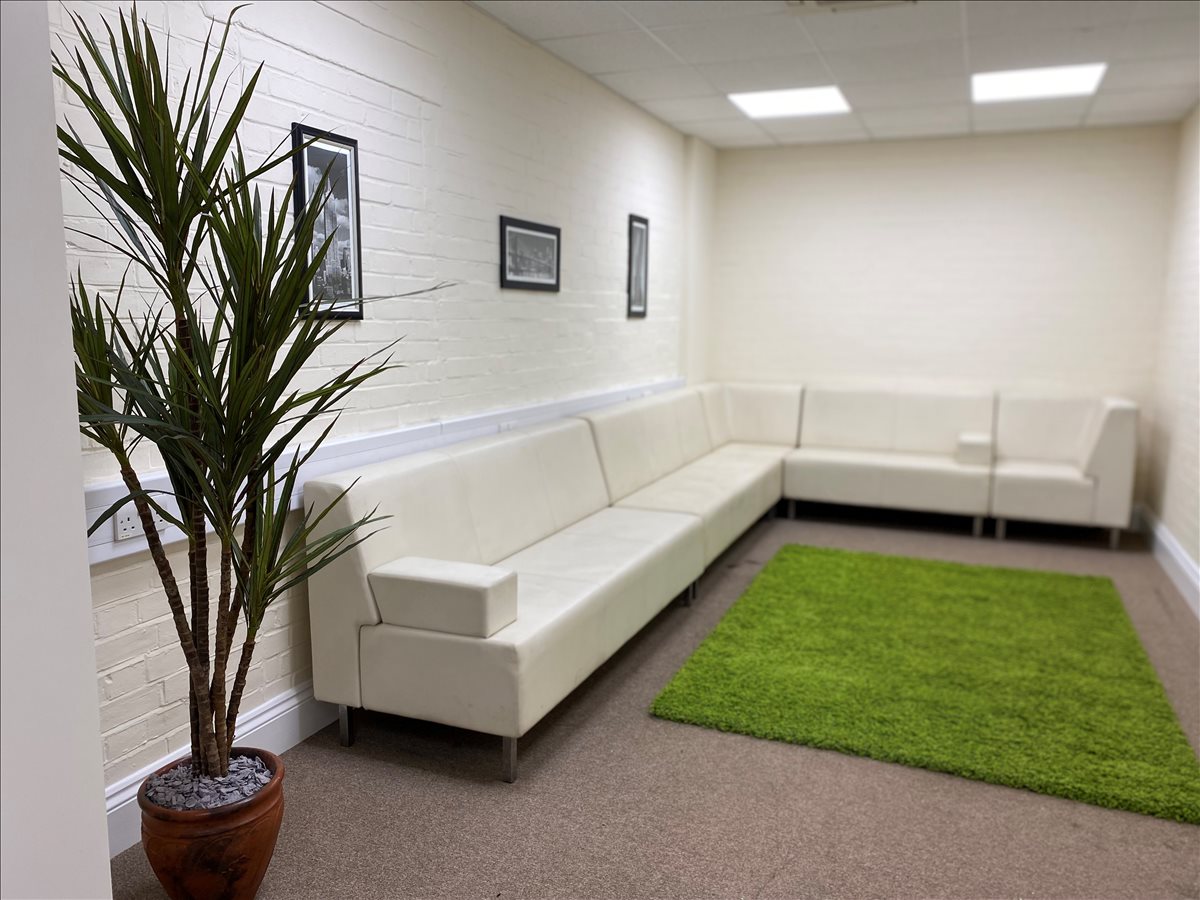Sutton office space at Connect House, Kingston Rd, Leatherhead KT22 7LT