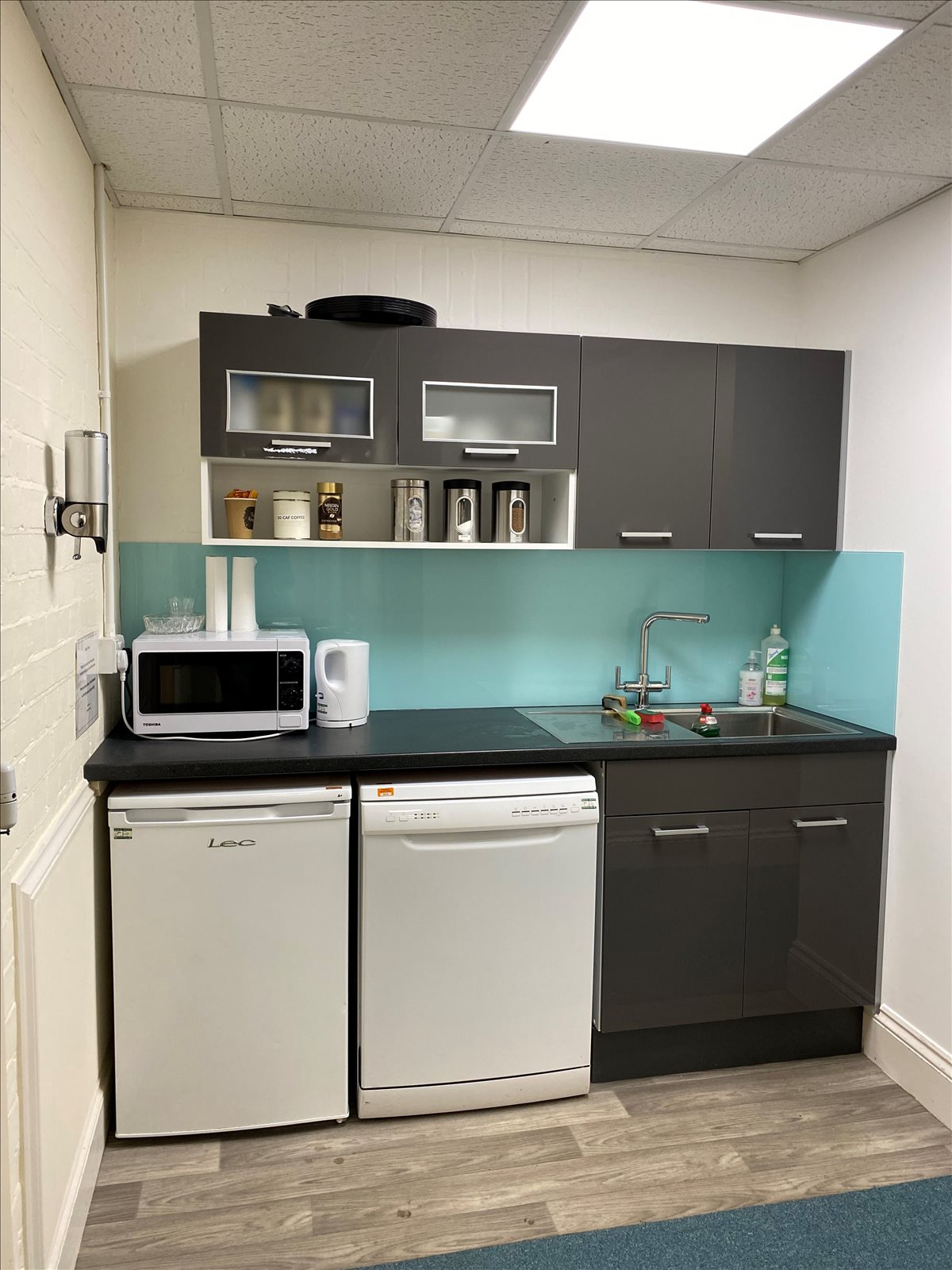 Photo of the office space available at Connect House, Kingston Rd, Leatherhead KT22 7LT