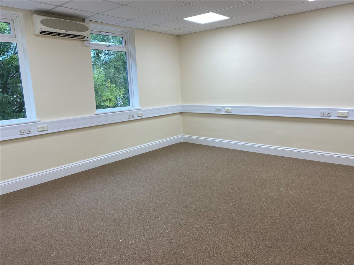 Photo of the workspace available at Connect House, Kingston Rd, Leatherhead KT22 7LT