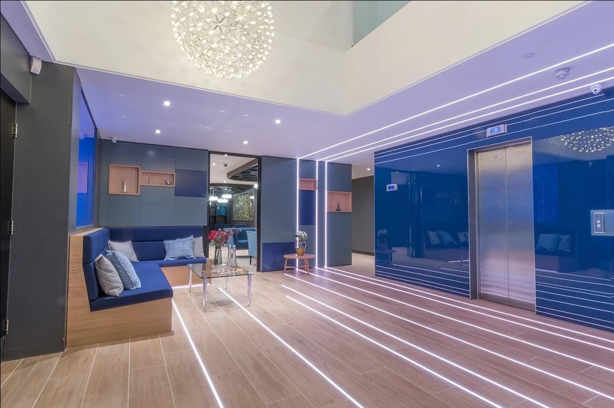 Photo of an office at Dawson House, 5 Jewry Street, City Of London EC3N 2EX