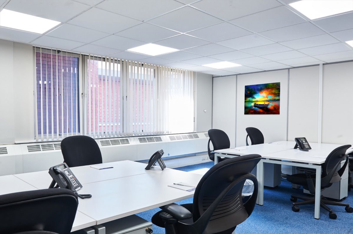Image of the workspace at Devonshire House, 29-31 Elmfield Road BR1 1LT