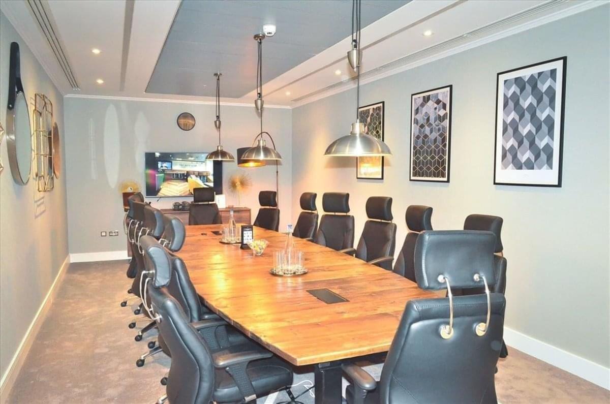 Image of the workspace at Ealing Cross, 85 Uxbridge Road W5 5BW