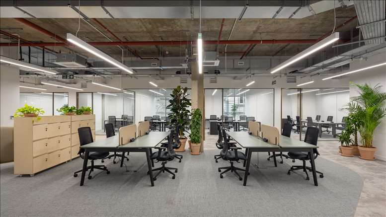 Image of the workspace at Fulham Broadway Centre, Fulham Road, Unit 21 SW6 1BW