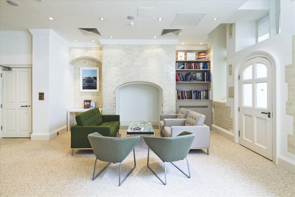 Image of the workspace at Green Park House, 15 Stratton Street W1J 8LQ