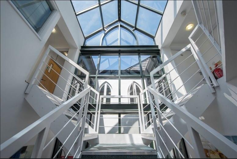 Image of an office at Hyde Park House, 5 Manfred Road SW15 2RS