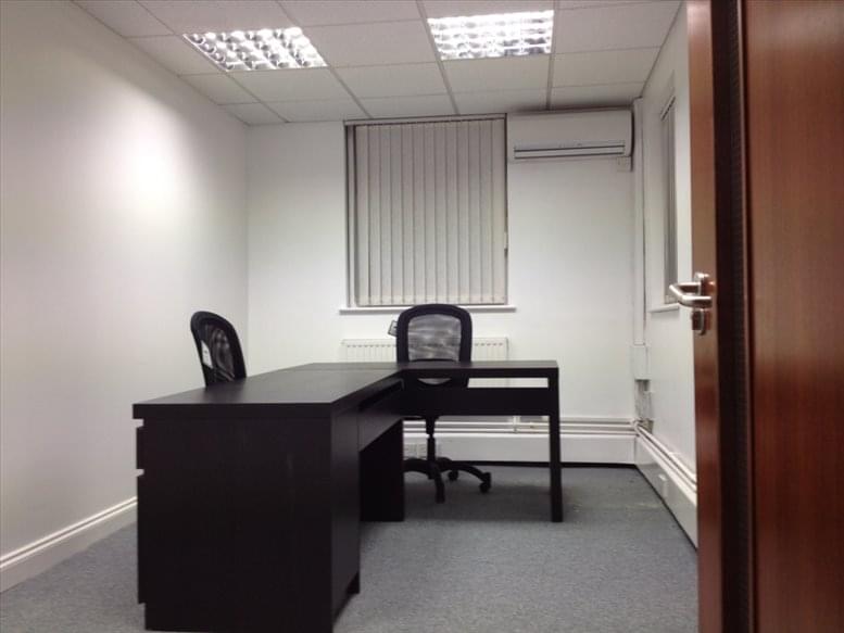 Photo of the office space available at Kiln House, 15-17 High Street, Elstree WD6 3BY