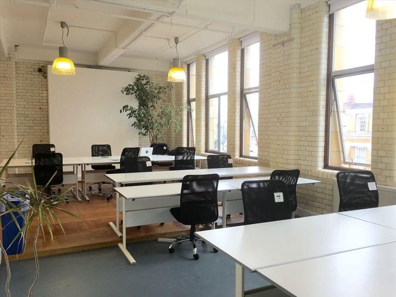 Image of the workspace at Larna House, 116 Commercial Street, Spitalfields E1 6NF