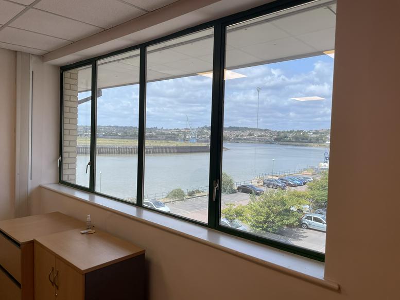 Photo of an office at Laser Quay, Culpeper Close ME2 4HU