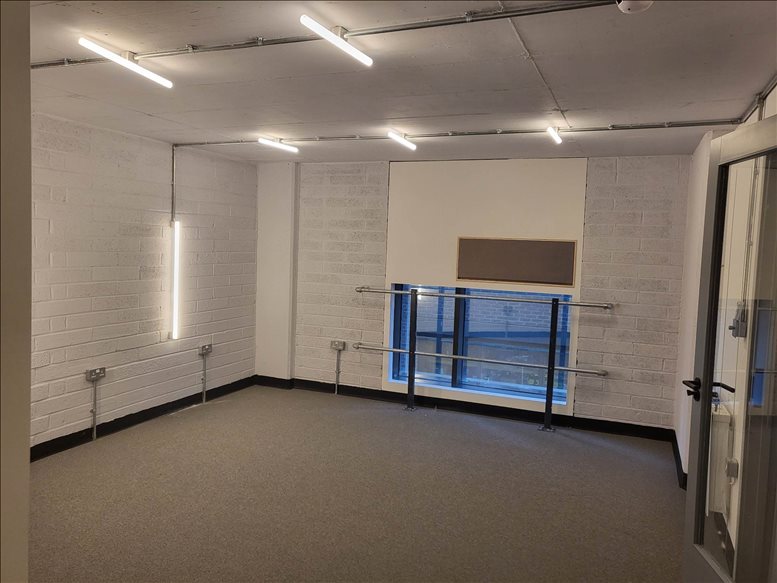 Photo of an office at Lea Bridge BSMNT Studios, 159 Lea Bridge Road, Block E, Ground Floor E10 7PN