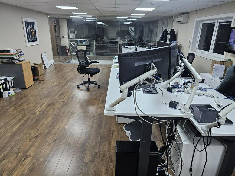 Photo of the office space available at Leverford House, 219, Kingsbury Road NW9 8XG