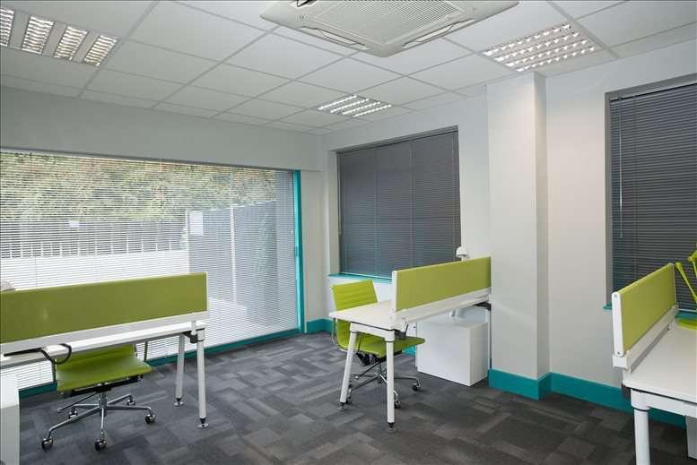 Facilities furnishings & layout of the office for rent at London Road, Halstead TN14 7AA