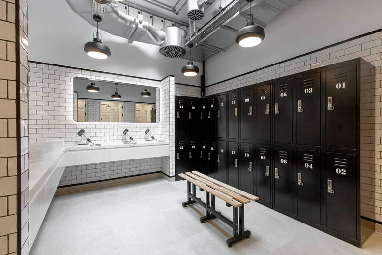 Photo of the workspace available at Lynton House, Tavistock Square WC1H 9LT