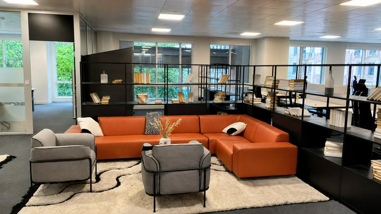 Photo of an office at Marsh Wall, Canary Wharf E14 4HD