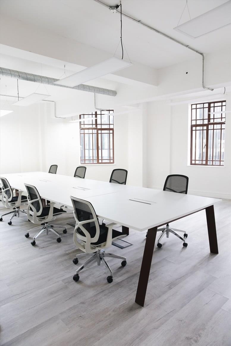 Image of the workspace at Nightingale House, 65 Curzon Street W1J 8PE