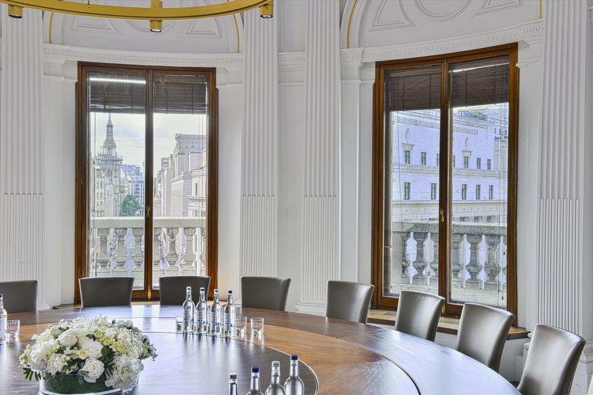 Image of the workspace at No 1 Cornhill EC3V 3ND