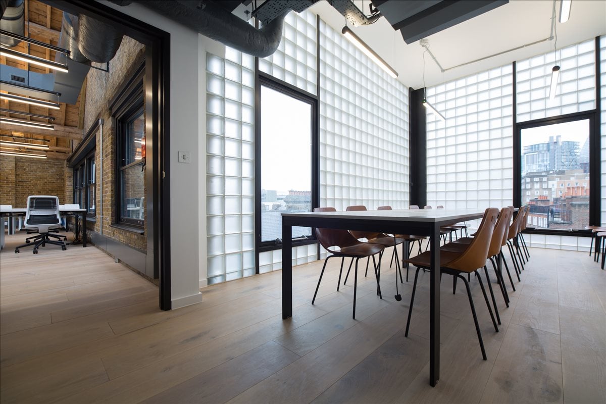 Photo of the workspace available at Notcutt House, 36 Southwark Bridge Road SE1 9EU