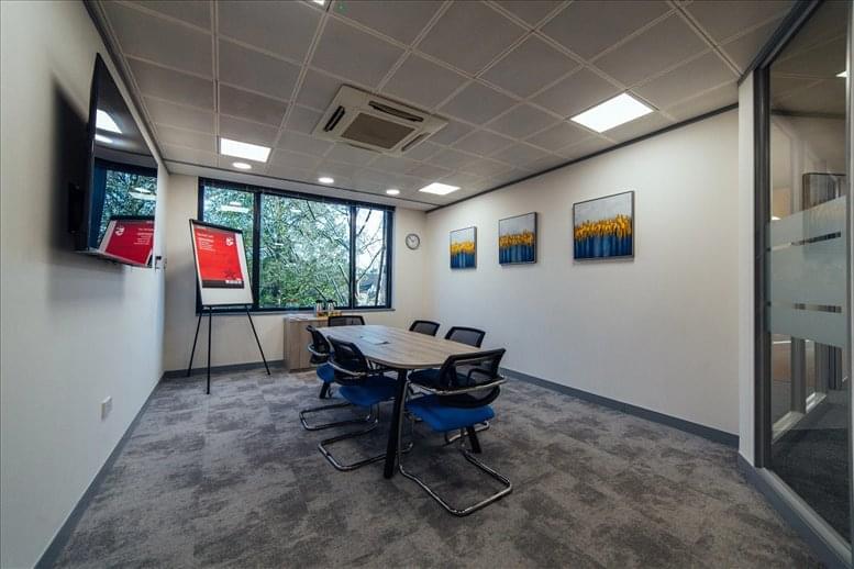 Image of the workspace at Oak House, Reeds Crescent WD24 4QP