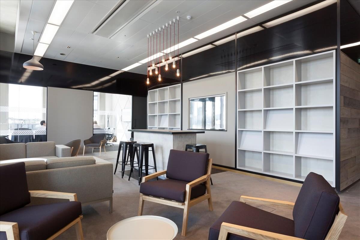 Image of the workspace at One Pancras Square N1C 4AG
