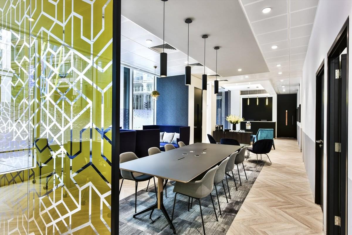 Image of an office at Palladia, 288 Bishopsgate EC2M 4QP