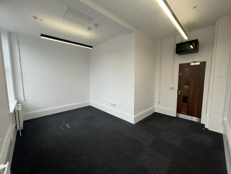 Image of an office at Queen Victoria House, 794 Cranbrook Road IG6 1HZ