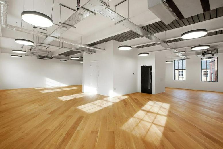 Photo of an office at Rivington Street EC2A 3DR