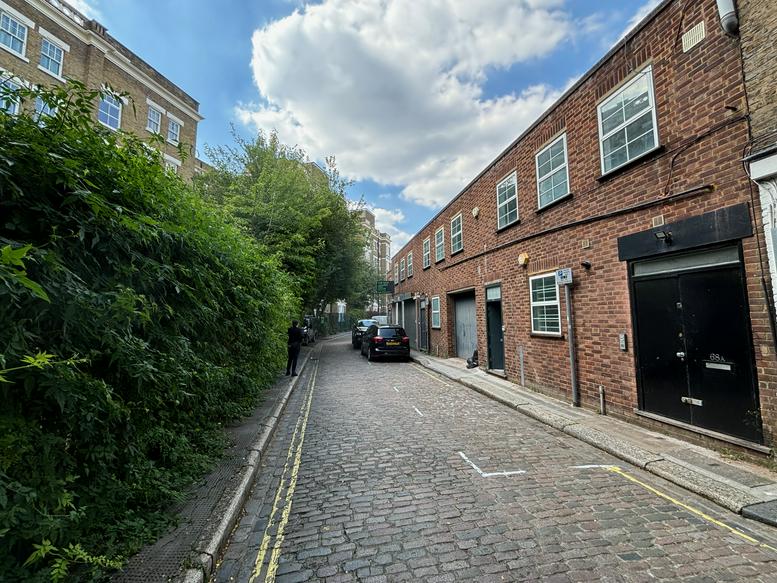 Photo of the workspace available at Rochester Place NW1 9JX
