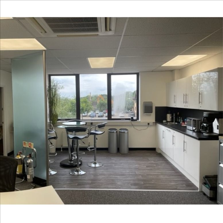 Image of an office at Sandridge Park, Oak Court Business Centre, Ground Floor AL3 6PH