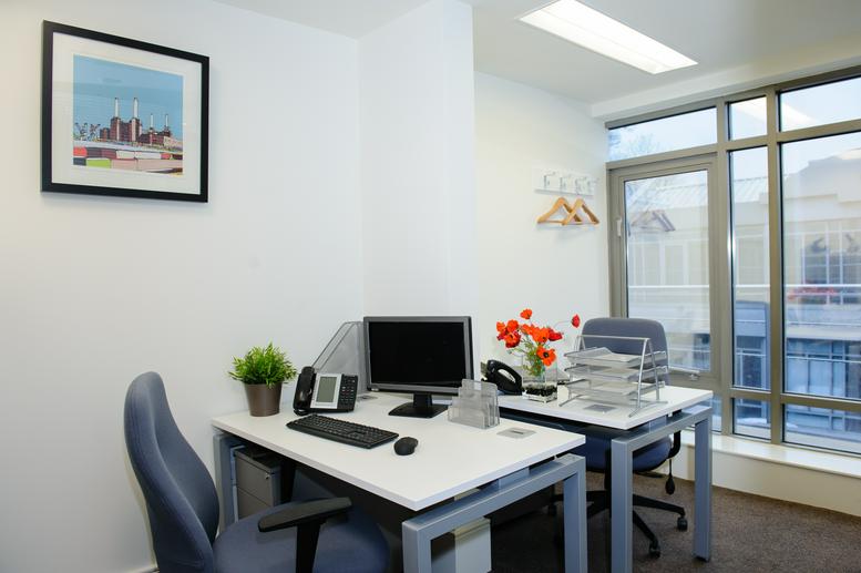 Photo of an office at Southbridge Place CR0 4HA