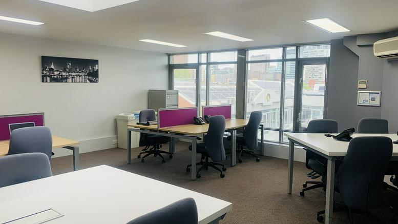 Photo of an office at Southbridge Place CR0 4HA