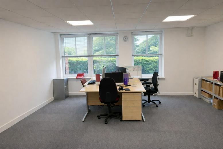 Image of an office at St James House, 27-43 Eastern Rd RM1 3NH