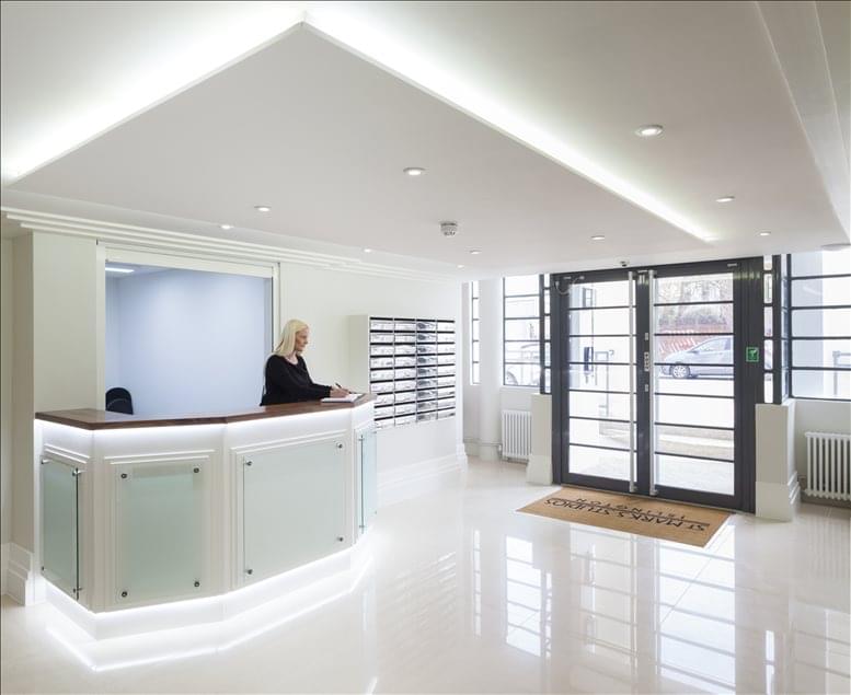 Photo of an office at St Mark's Studios, 14 Chillingworth Road N7 8QJ